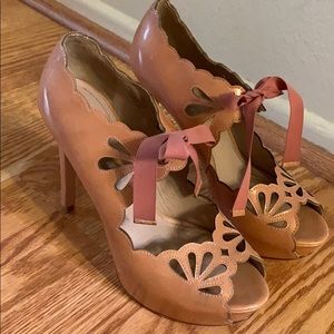 PINK PLATFORM HEELS WITH CUTOUTS & BOWS 😍🤩👠🎀